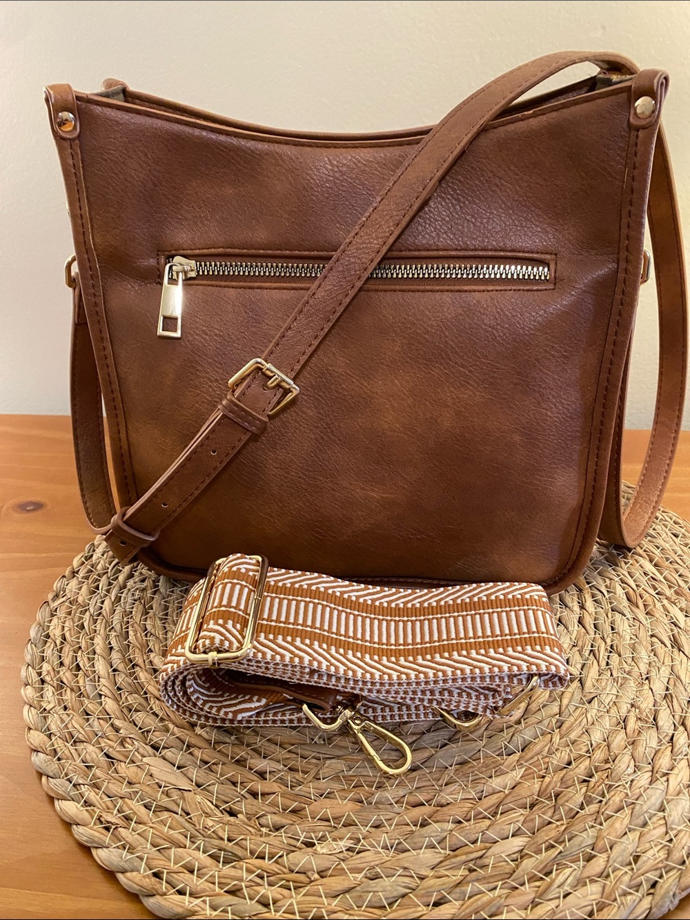 Women’s Brown Vegan Leather Crossbody Bag/Purse With Extra Detachable Strap